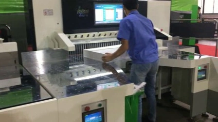 China Factory Hochleistungs-Hochpräzisions-Hydraulik-Guillotine-Papierschneidesystem